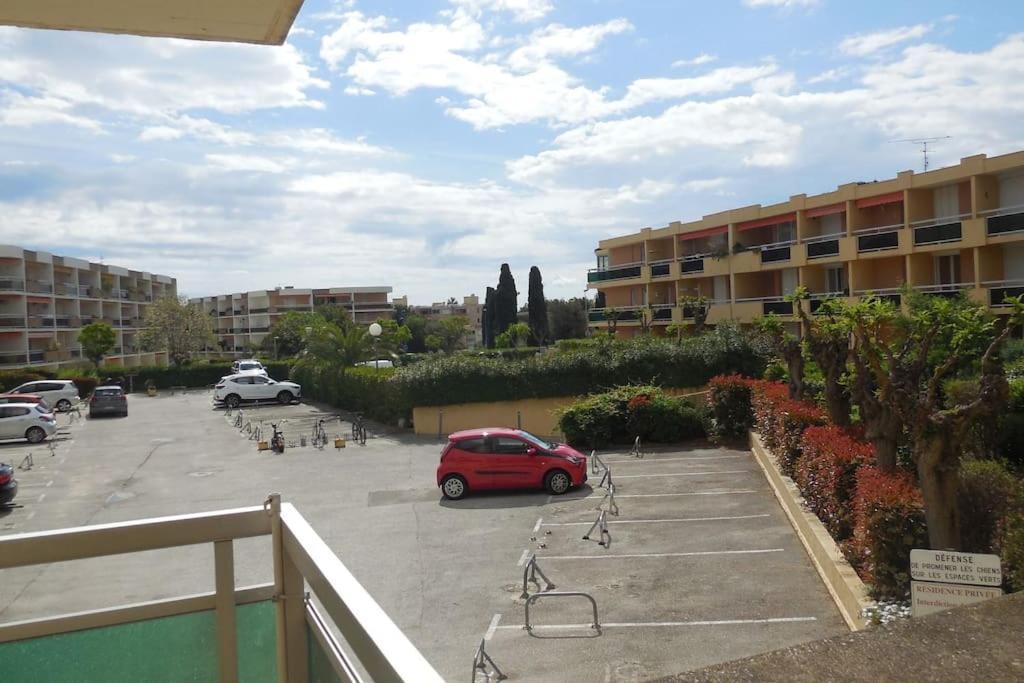 Agreable T3, Bormes Les Mimosas Apartment Exterior photo